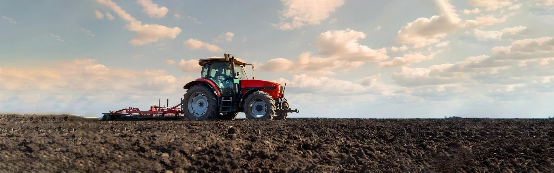 Təsərrüfat traktoru elektrik